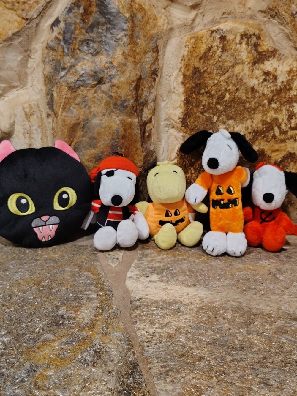 Bundle of Halloween Plush Dog Toys Snoopy Frisco Peanuts